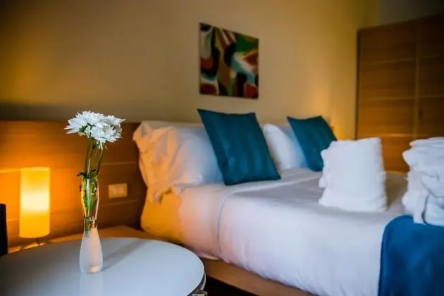 Çift ​​kişilik Superior