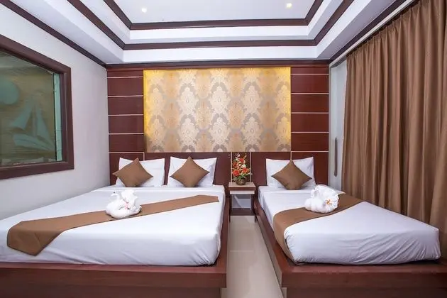 Deluxe Üç Kişilik Oda