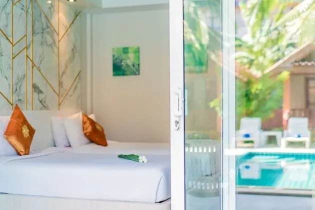 Deluxe Room - Twin Bed