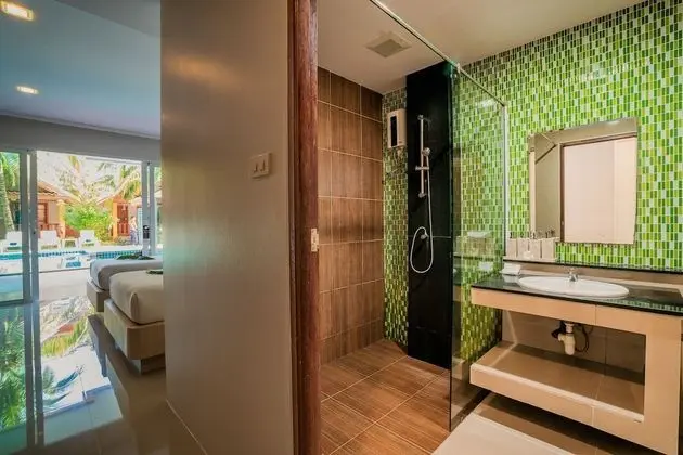 Deluxe Room - Twin Bed