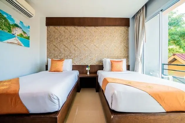 Standard Room - Twin Bed