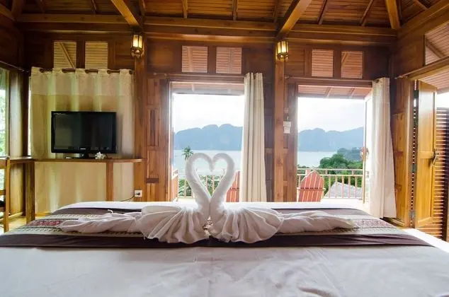Deluxe Villa - Front Side, Free Mini bar, Free Transfer to Tonsai Pier