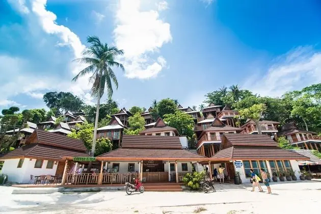 Standard room with No view, Free Mini bar, Free Transfer to Tonsai Pier