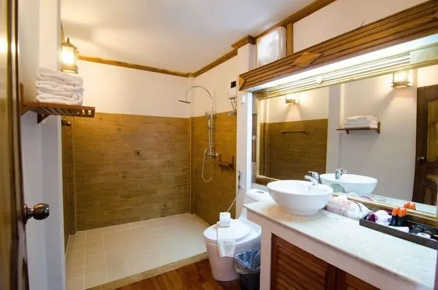 Standard room with No view, Free Mini bar, Free Transfer to Tonsai Pier