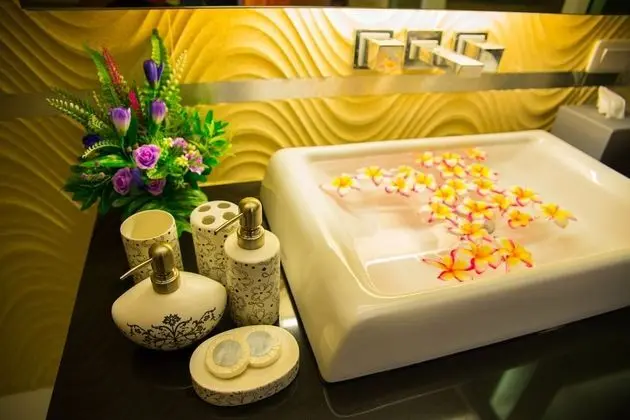 Luxury Double Pool Sea View (3rd Floor)