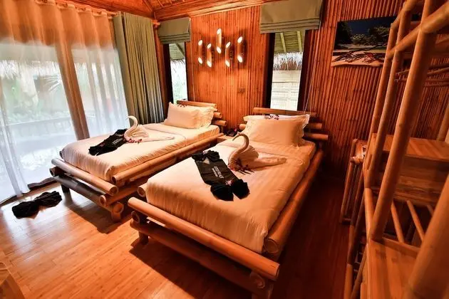 Tropical Villa (Twin)