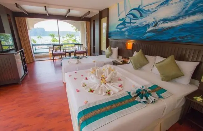 Deluxe Triple Room