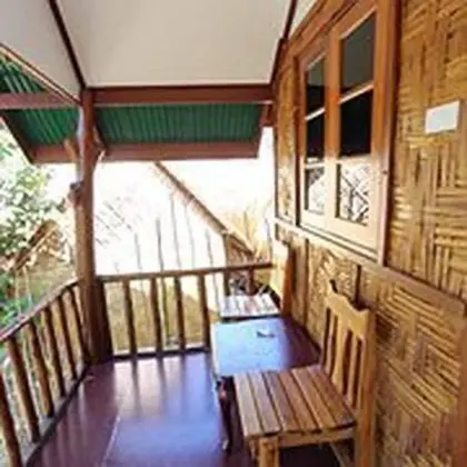 Bungalow Double Air Con