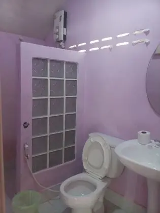 Bungalow Double Air Con