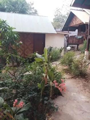 Bungalow Double Air Con