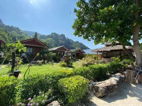 Garden Ocean Front