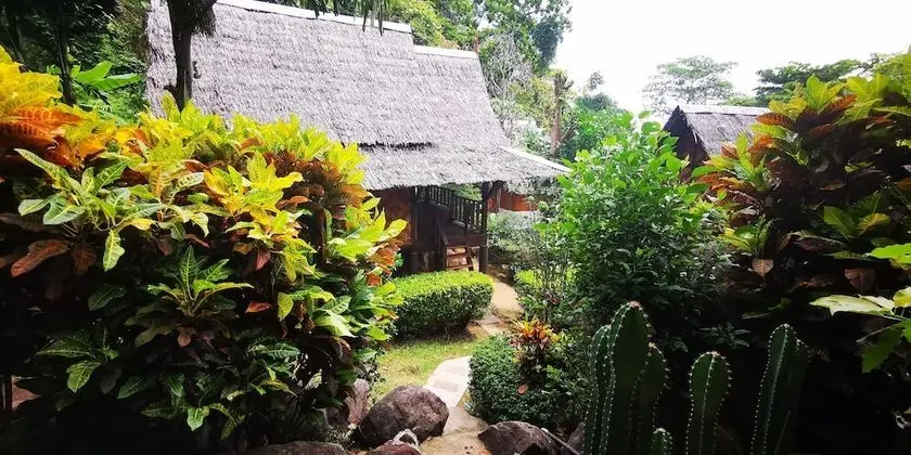 Bungalow with Balcony