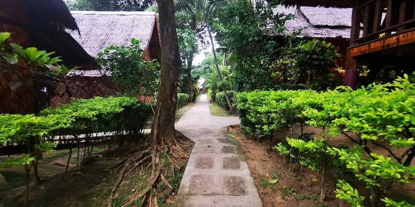 Bungalow with Balcony