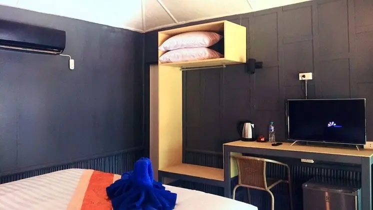 Deluxe  Bungalow 3
