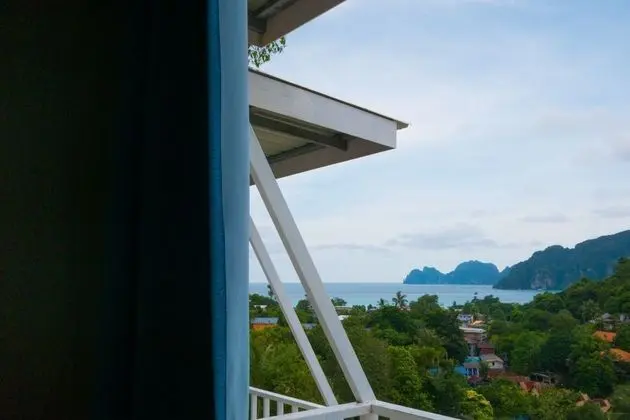 Sea View Air Con Room