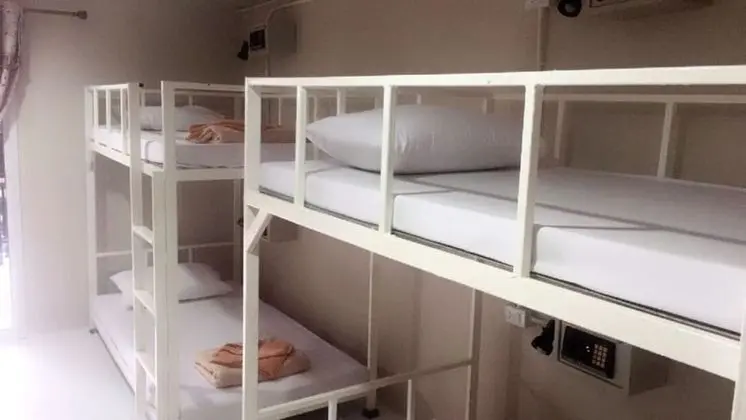 Shared Dormitory with Air Condition