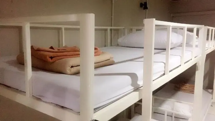 Shared Dormitory with Air Condition