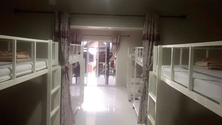 Shared Dormitory with Air Condition