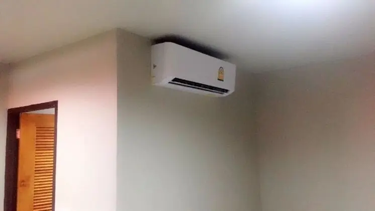Standard Twin Room with Air Condition