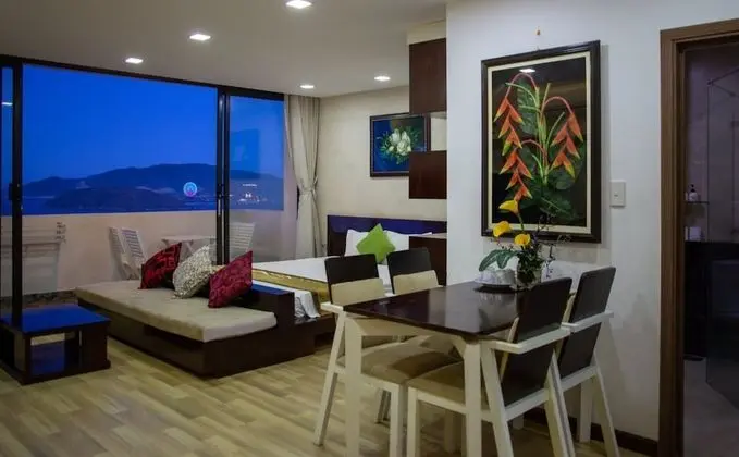 Panoramic Çatı Katı Süiti (Penthouse)