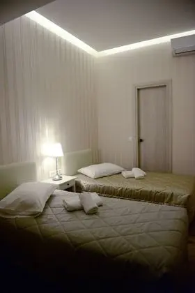 Economy Tek Büyük veya İki Ayrı Yataklı Oda, Penceresiz