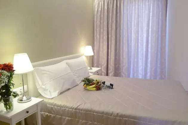 Standard Tek Büyük veya İki Ayrı Yataklı Oda