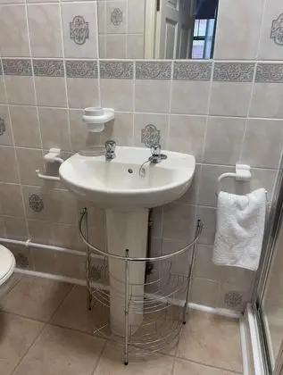 Standard Üç Kişilik Oda, Özel Banyo