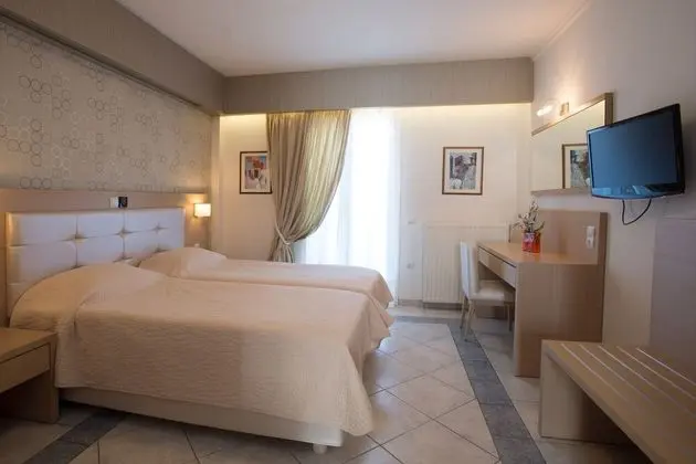 Basic Stüdyo, Deniz Manzaralı (3 Adults)