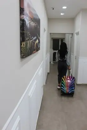 Tek Büyük Yataklı Oda (2)