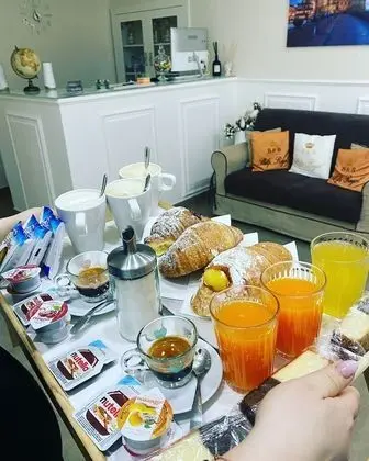 Üç Kişilik Oda (1)