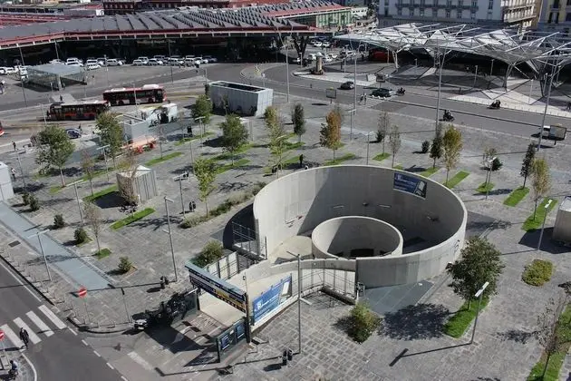 Üç Kişilik Oda (1)