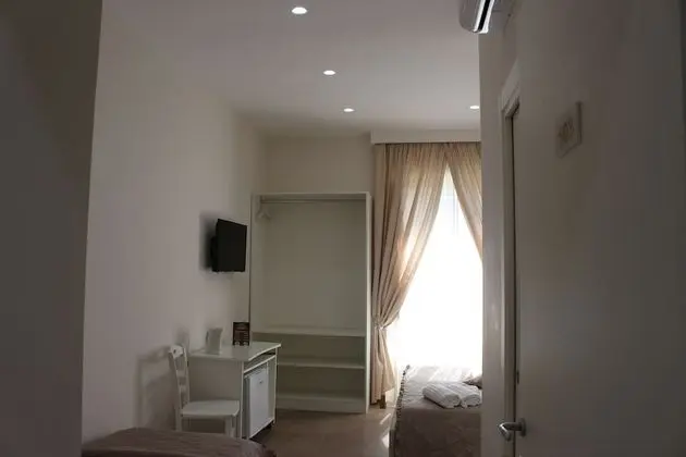 Üç Kişilik Oda (3)