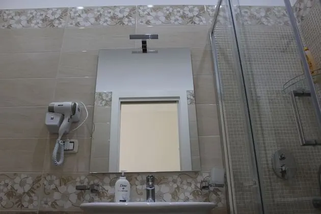 Üç Kişilik Oda (3)