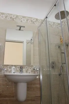 Üç Kişilik Oda (3)