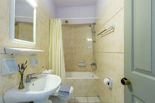 Standard Üç Kişilik Oda