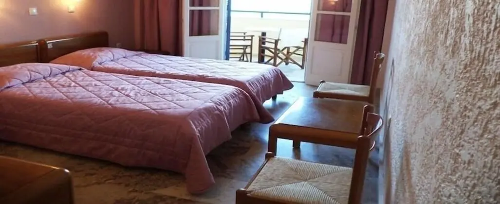 Tek Büyük veya İki Ayrı Yataklı Oda