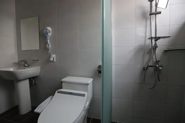 Ortak Ranzalı Oda, Sadece kadınlar için (6 Persons)