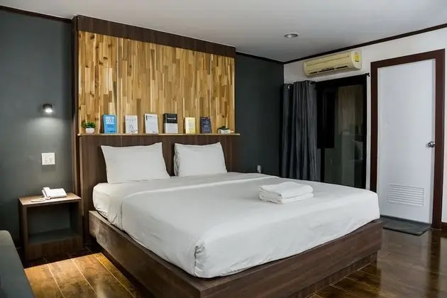 Oda, 1 Yatak Odası, Sigara İçilebilir, Balkon