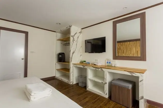Oda, 1 Yatak Odası, Sigara İçilebilir, Balkon