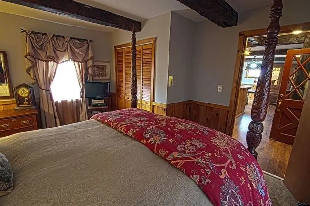 Exclusive Süit, 1 Büyük (Queen) Boy Yatak ve Çekyat, Balkon, Nehir Manzaralı