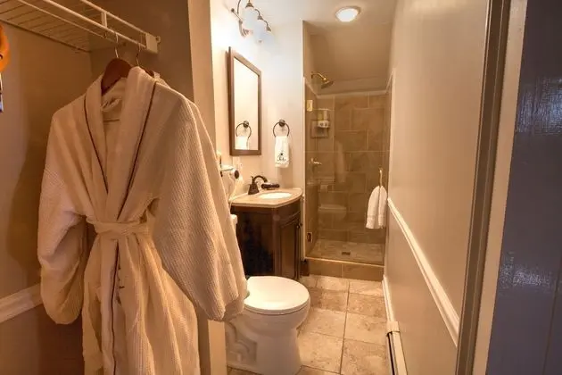 Royal Oda, 1 Büyük (Queen) Boy Yatak, Banyolu/Duşlu