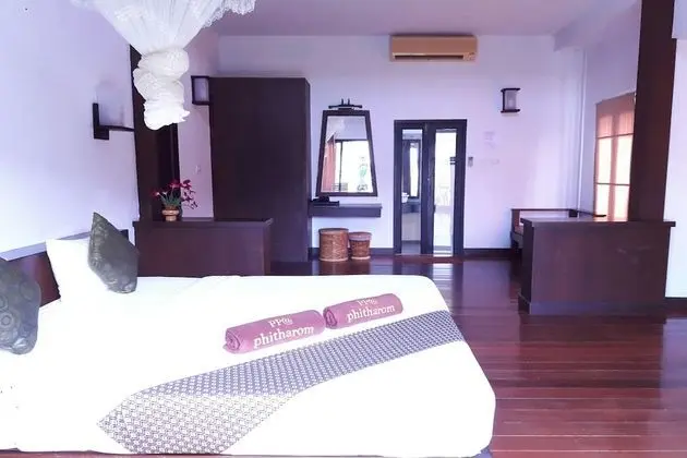 Super Deluxe Room