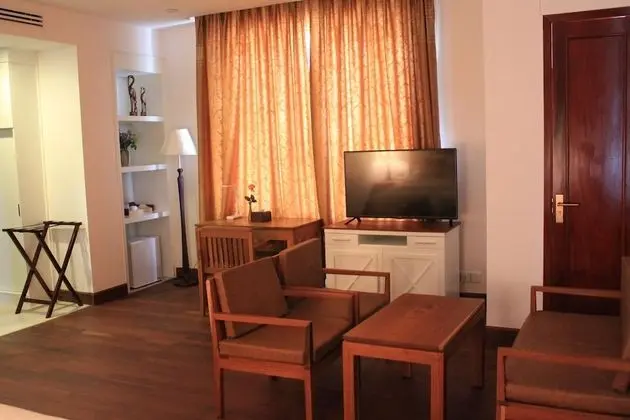 Junior Süit, 2 Tek Kişilik Yatak, Şehir Manzaralı