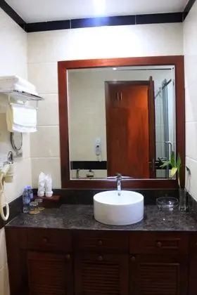 Superior Tek Büyük Yataklı Oda, Şehir Manzaralı