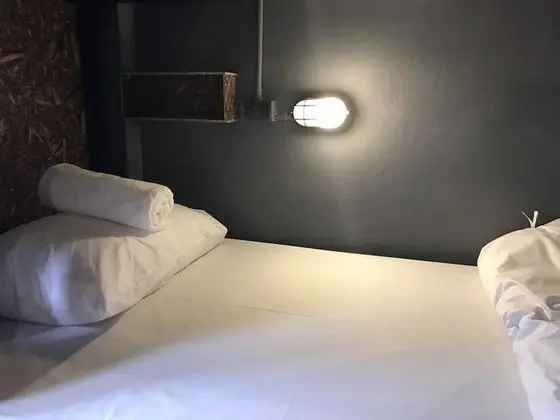 Mixed Dormitory with Shared Bathroom