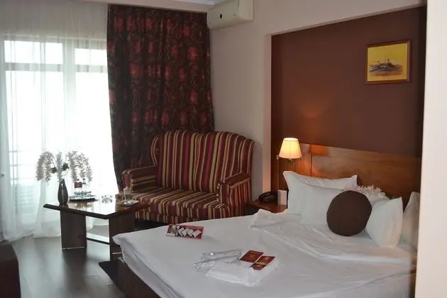 Superior Tek Büyük Yataklı Oda