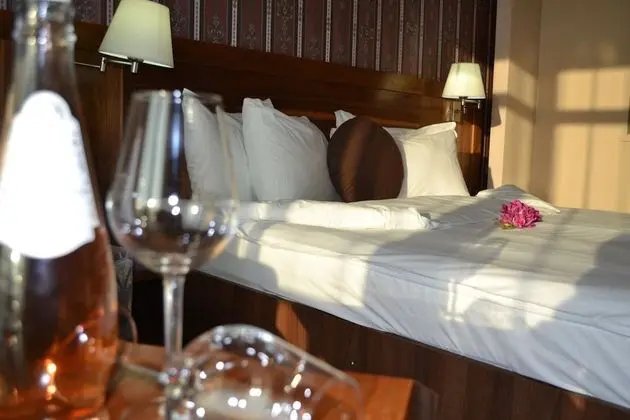 Tek Büyük Yataklı Oda