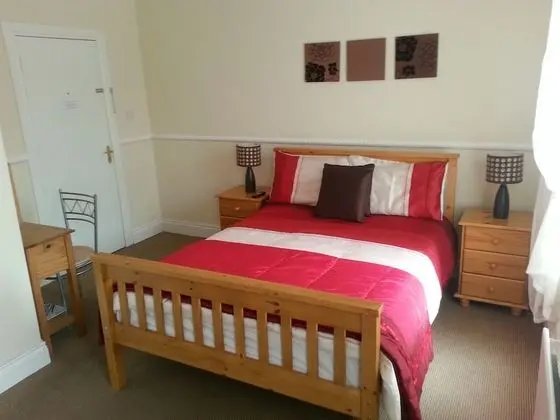 Üç Kişilik Oda, Banyolu/Duşlu (1st Floor)