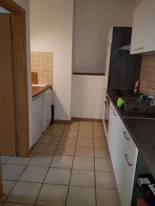 Basic Apart Daire, 2 Yatak Odası, Avlu
