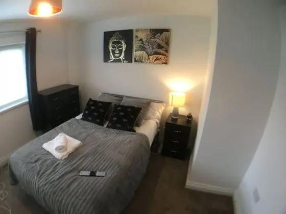 Ev